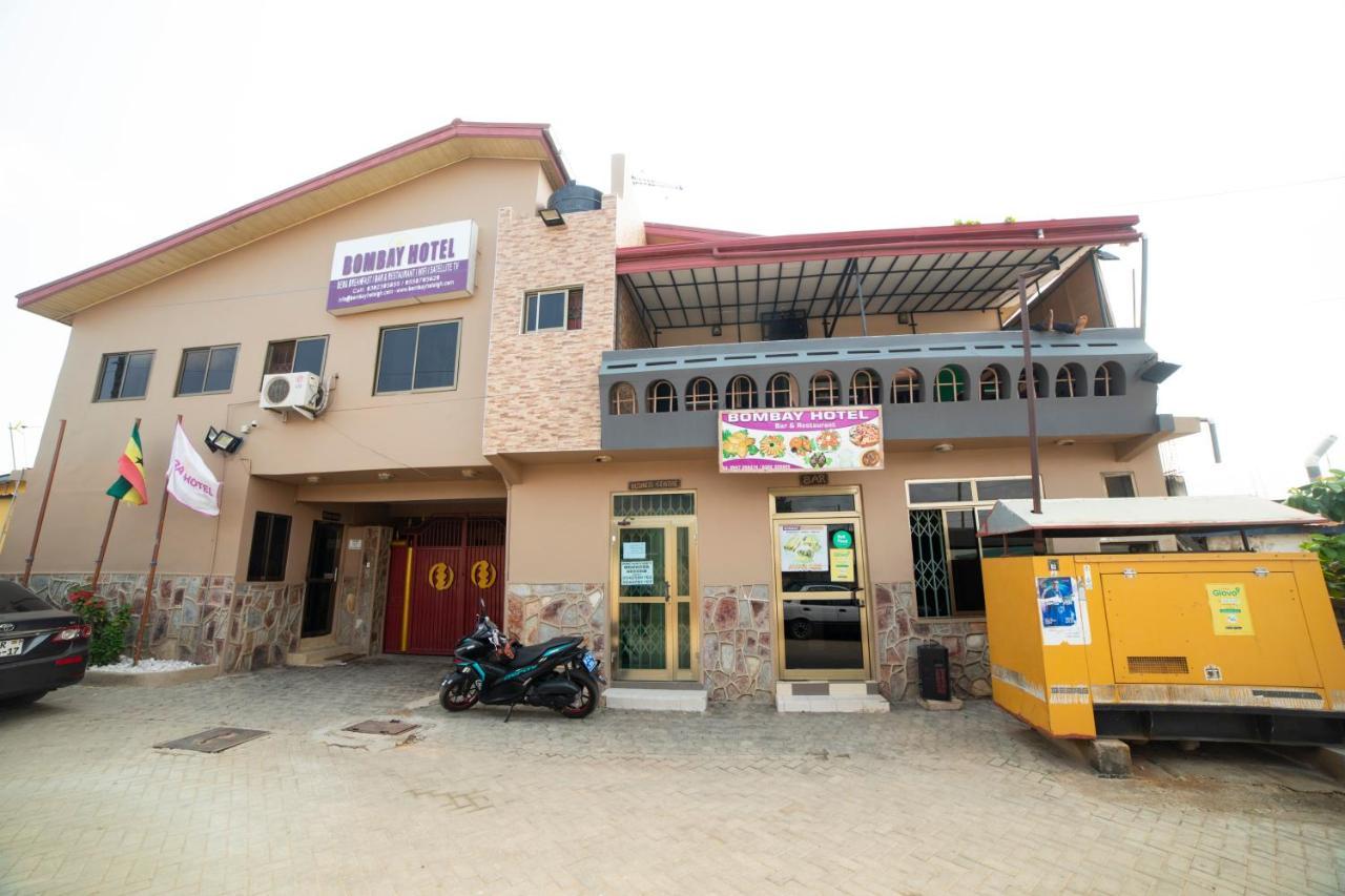 Bombay Hotel Accra Esterno foto