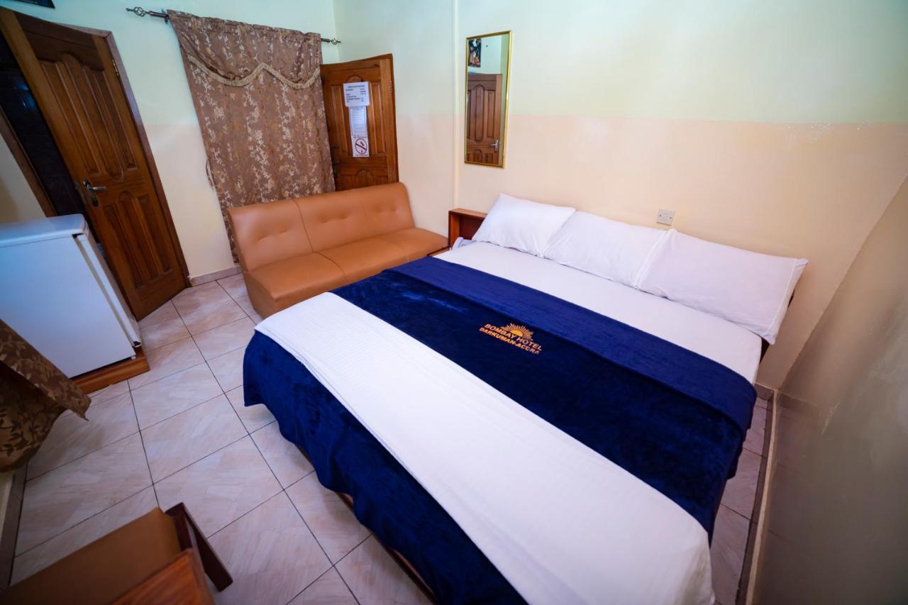 Bombay Hotel Accra Esterno foto